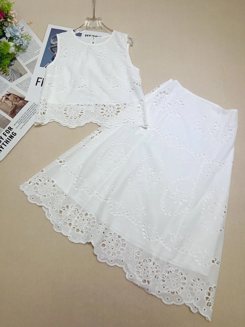 Versatile Chanel Dress Suits 108993