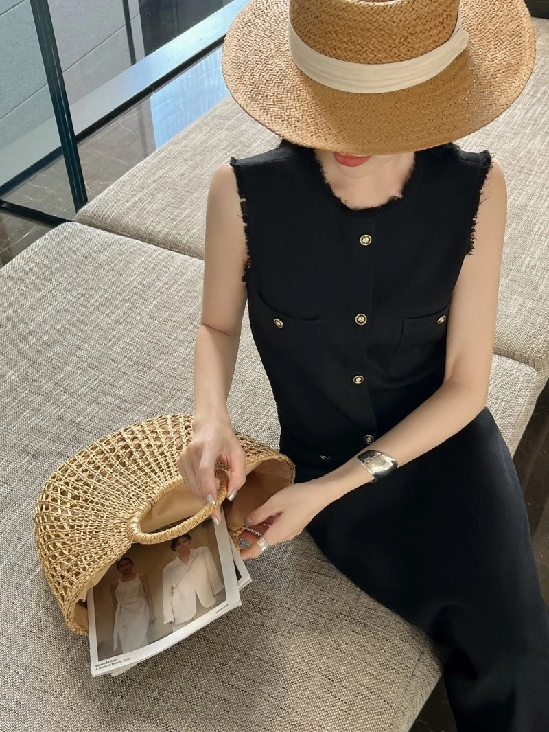 Casual Chanel Dress Suits 108989