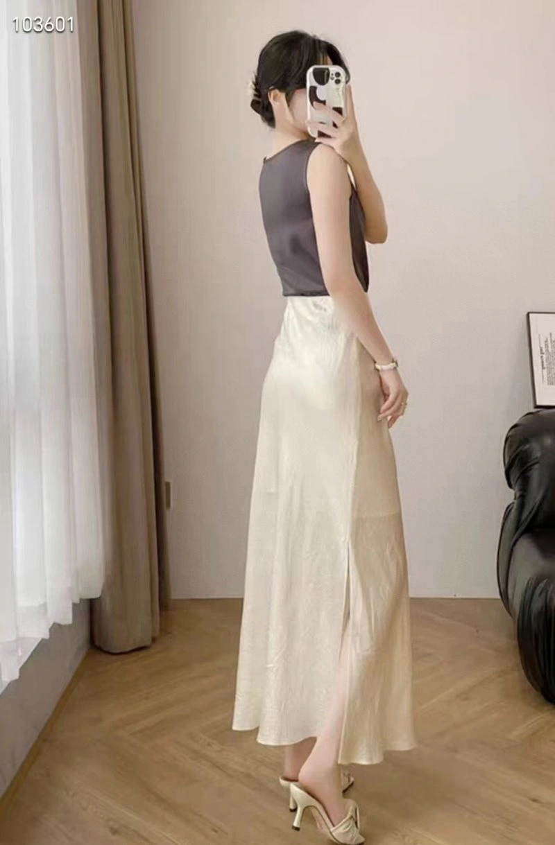 Compact Chanel Dress Suits 110755