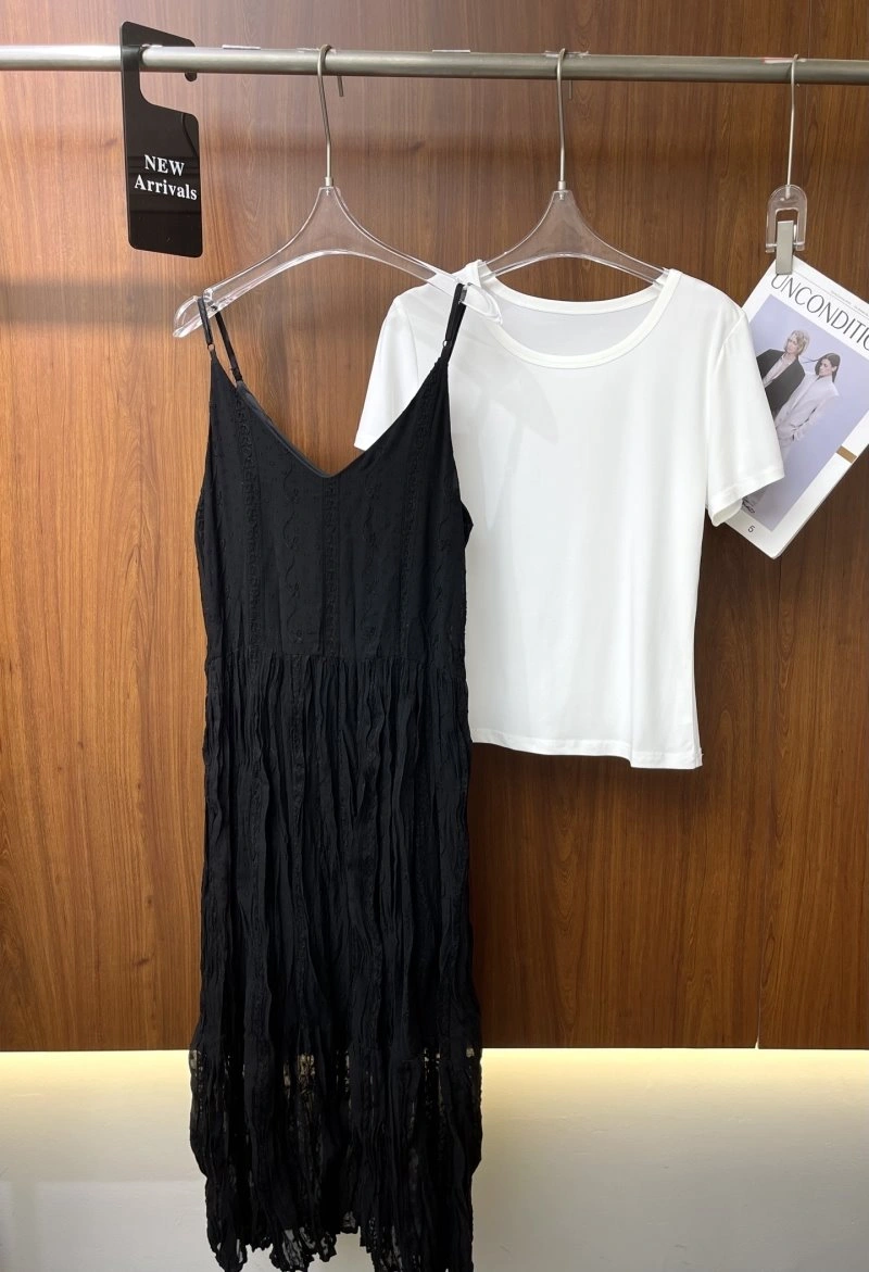 SmoothTexture Chanel Dress Suits 110736