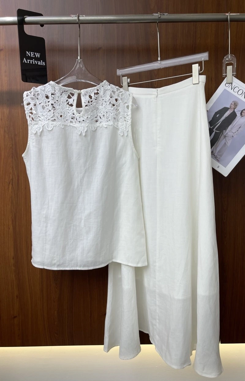 Chanel Dress Suits Affordable 110735