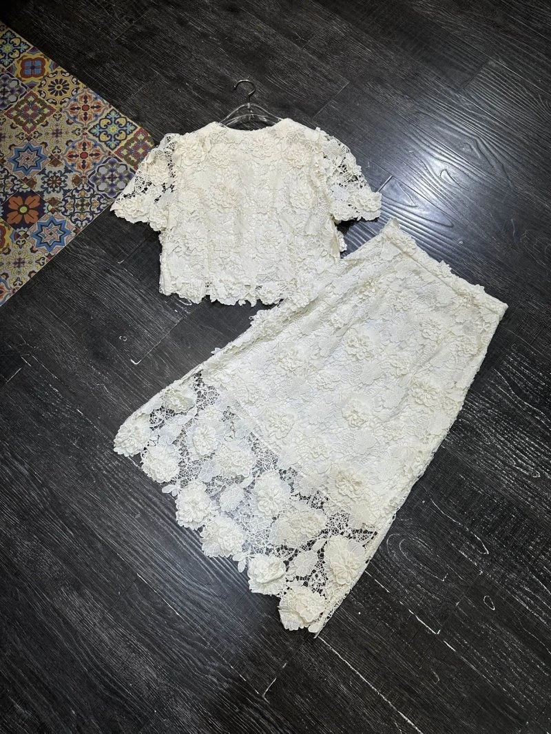 Chanel Dress Suits Versatile 110731