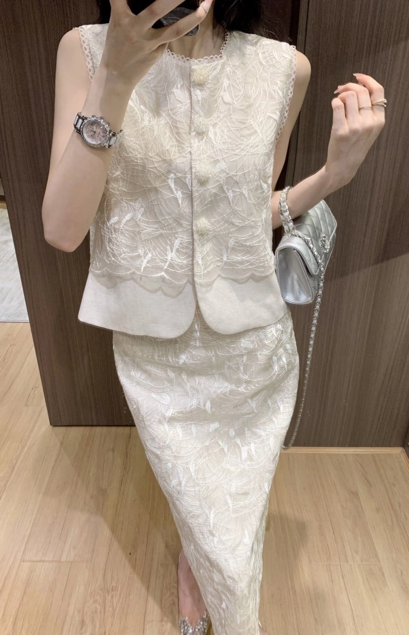 Chanel Dress Suits ZeroBulk 110726