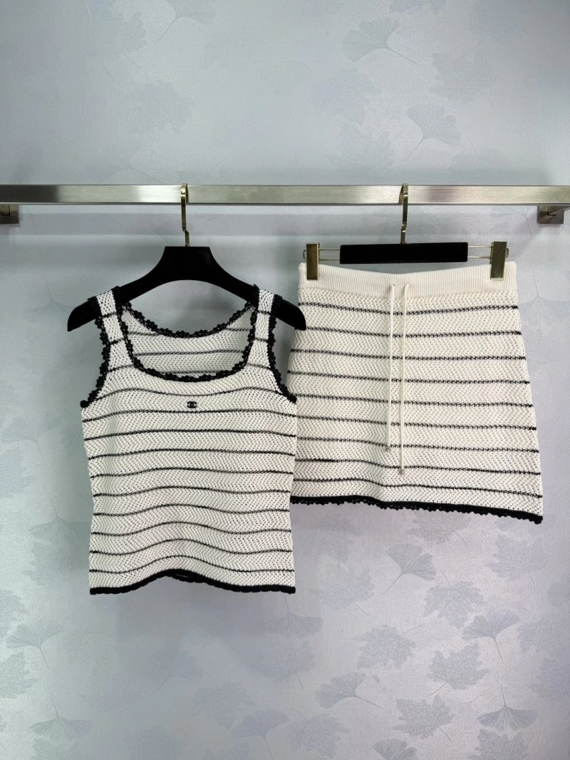 Chanel Dress Suits Resilient 110698