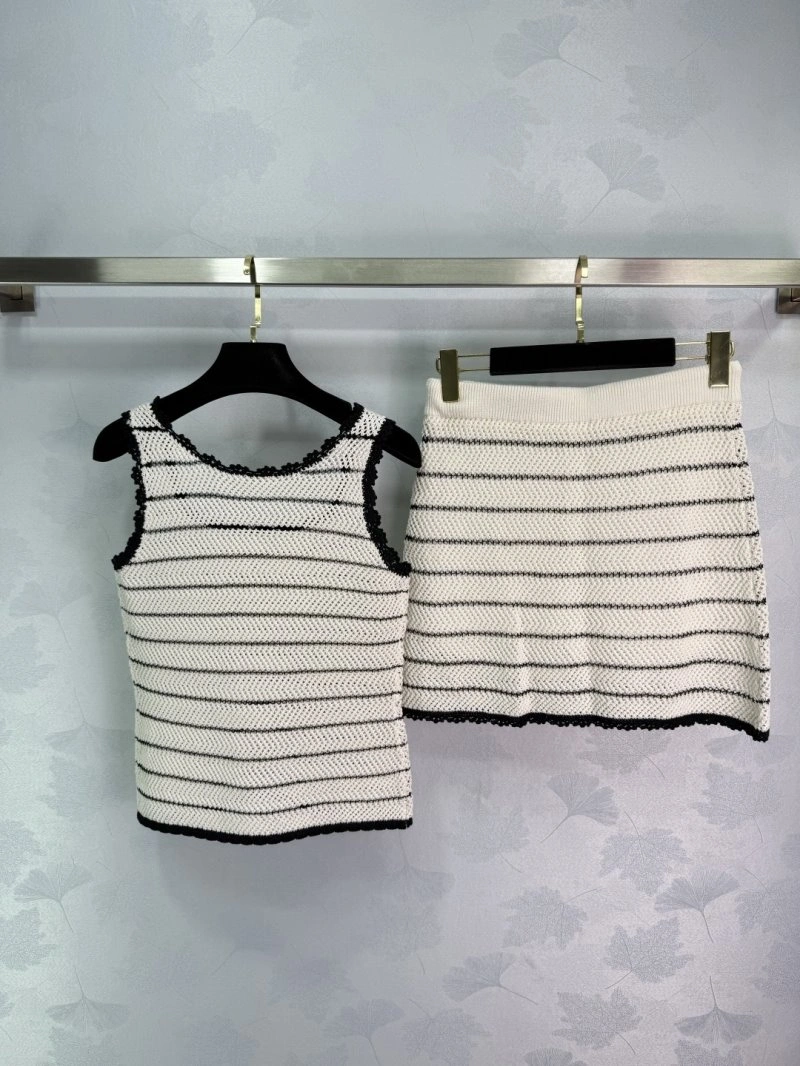 Chanel Dress Suits Resilient 110698