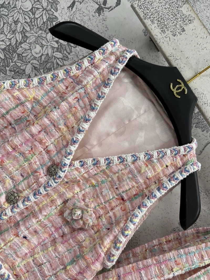 Durable Chanel Dress Suits 108235