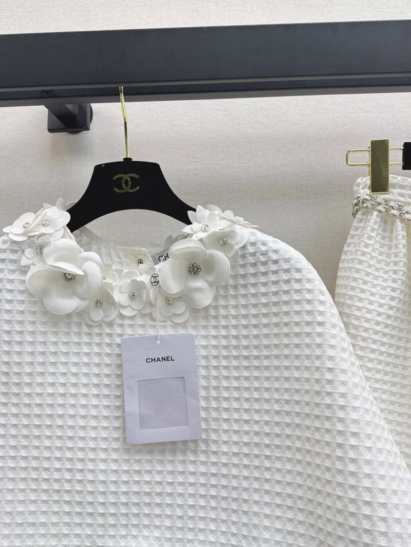OdorResistant Chanel Dress Suits 108244