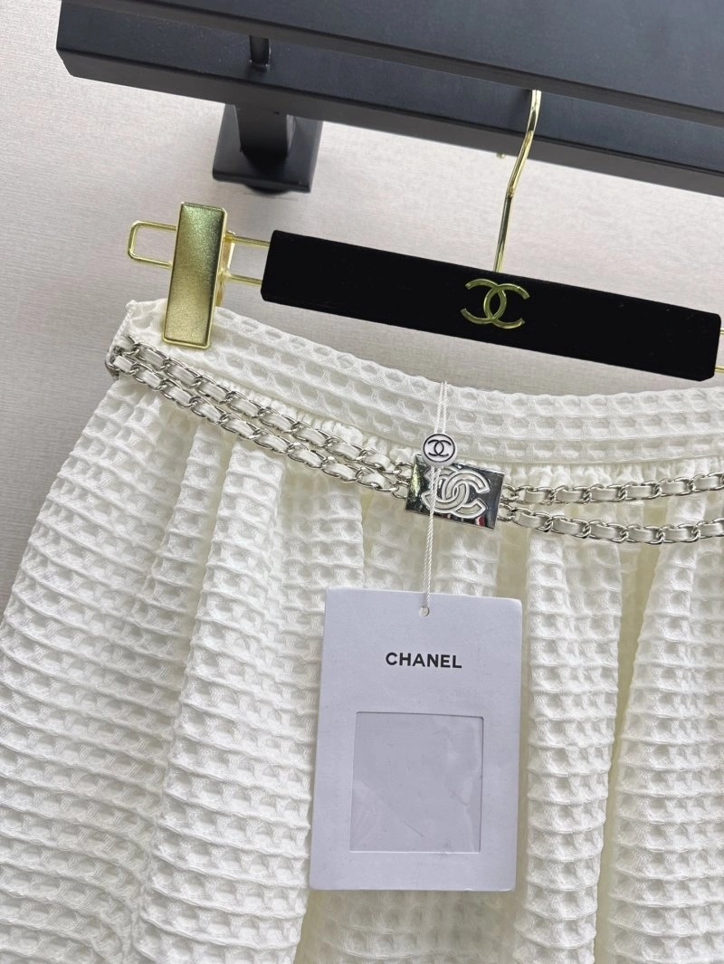 Chanel Dress Suits Compact 108234