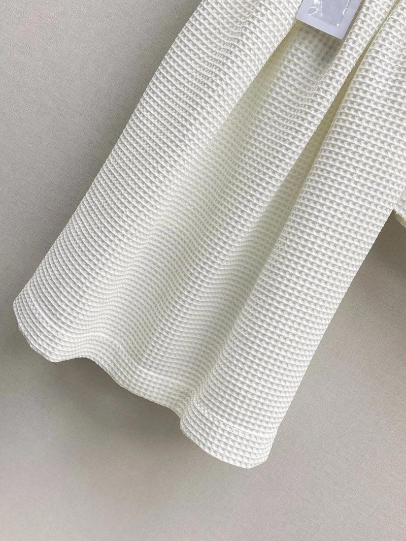 Chanel Dress Suits Compact 108234