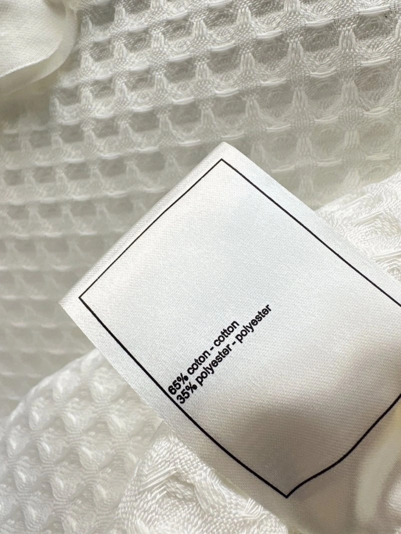Chanel Dress Suits Compact 108234