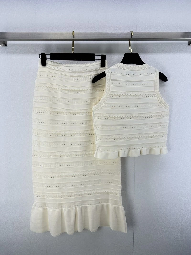 Chanel Dress Suits Unisex 108233