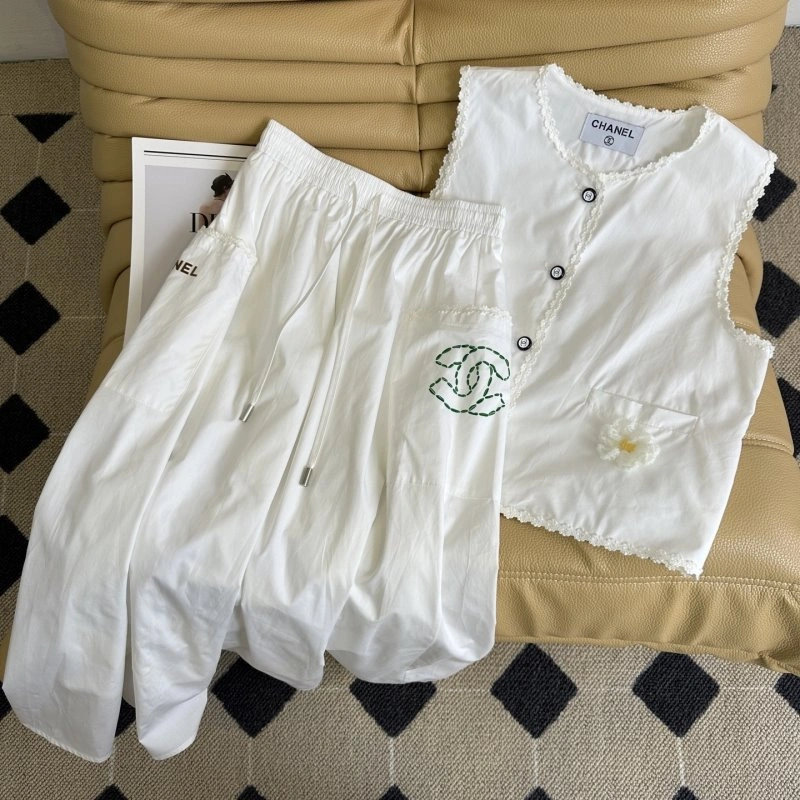 RelaxedFit Chanel Dress Suits 109887
