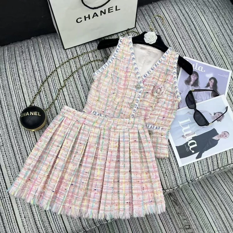 Chanel Dress Suits Seasonal 109865