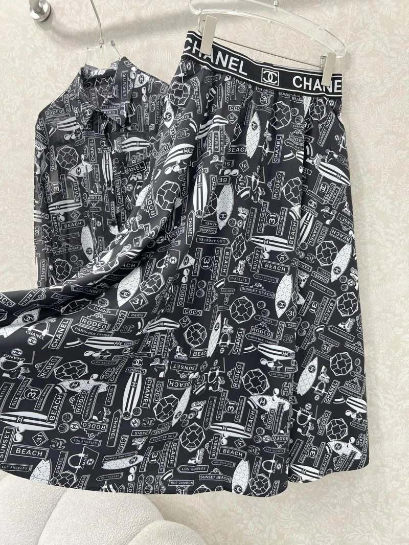 Youthful Chanel Dress Suits 109873