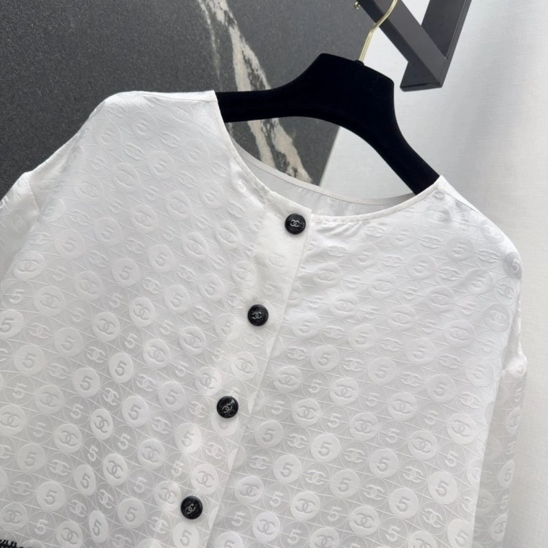 Comfortable Chanel Dress Suits 109492