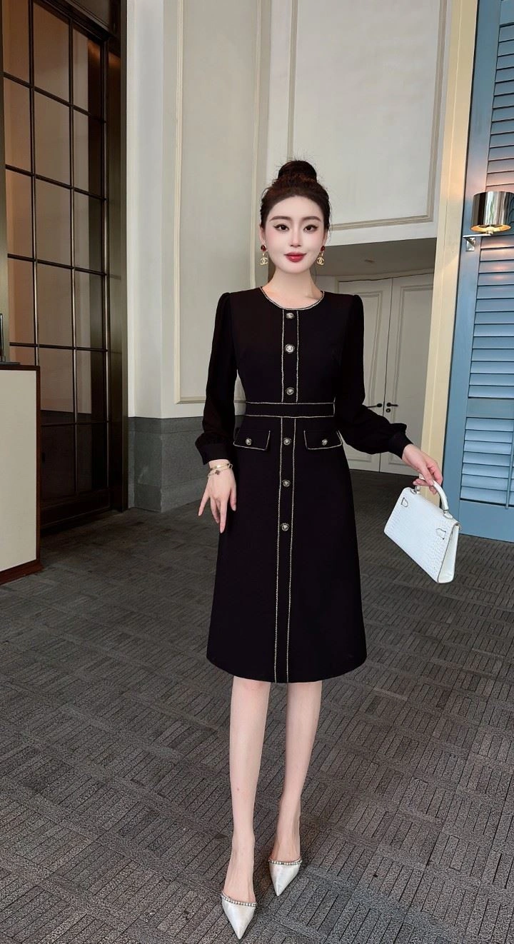 Supportive Chanel Dress 111494