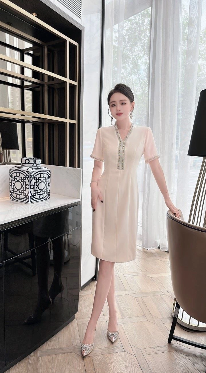 Timeless Chanel Dress 111489