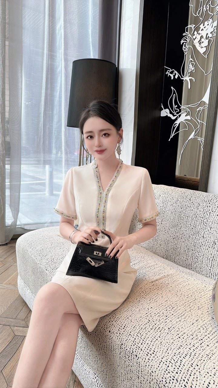 Timeless Chanel Dress 111489