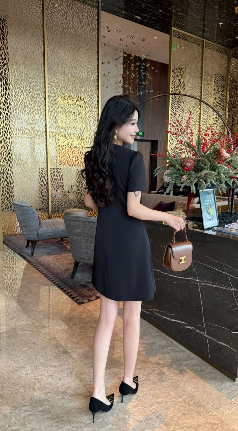 Reliable Chanel Dress 111473