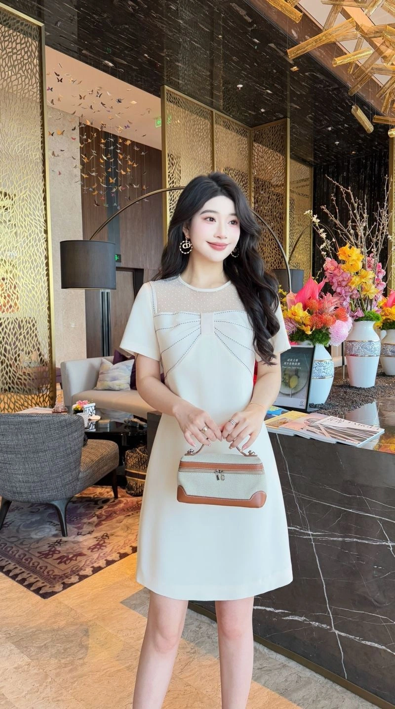 Comfortable Chanel Dress 111457