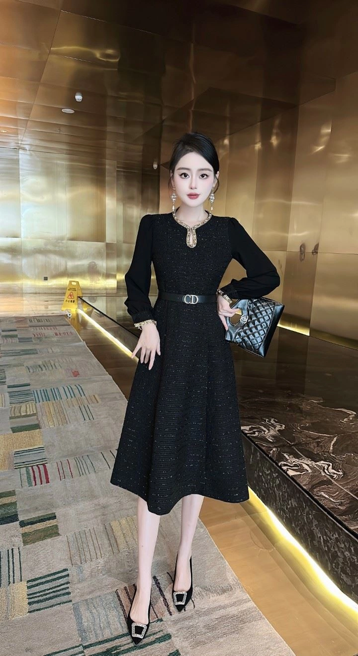 QuickDry Chanel Dress 111433