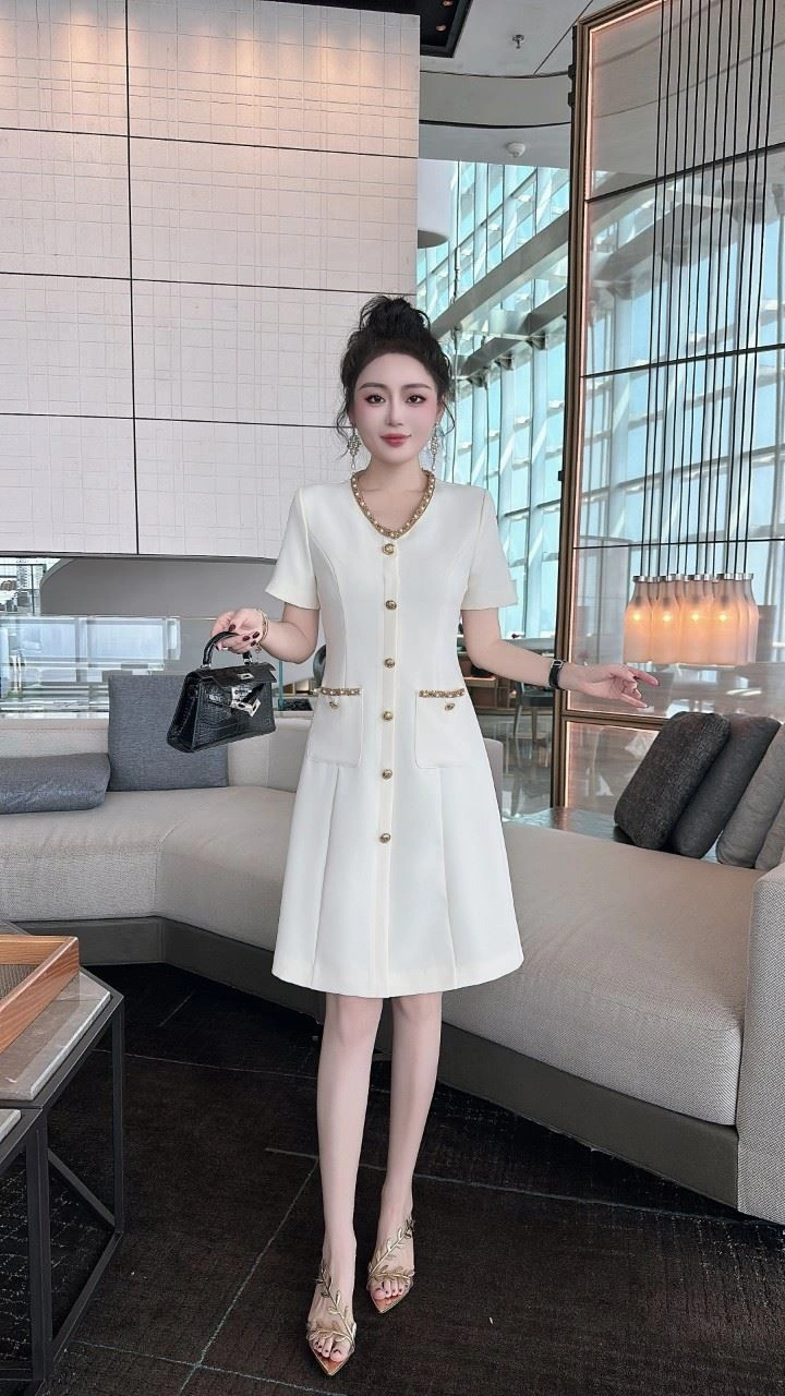 Timeless Chanel Dress 111430