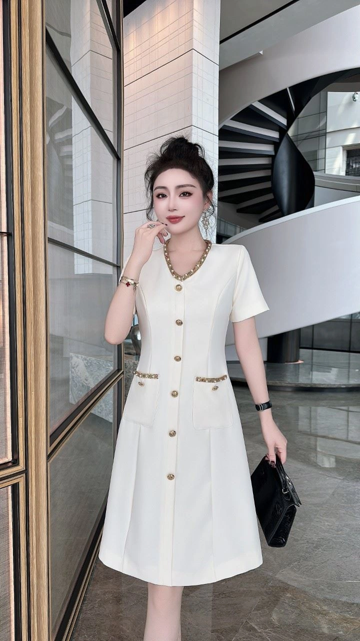 Timeless Chanel Dress 111430