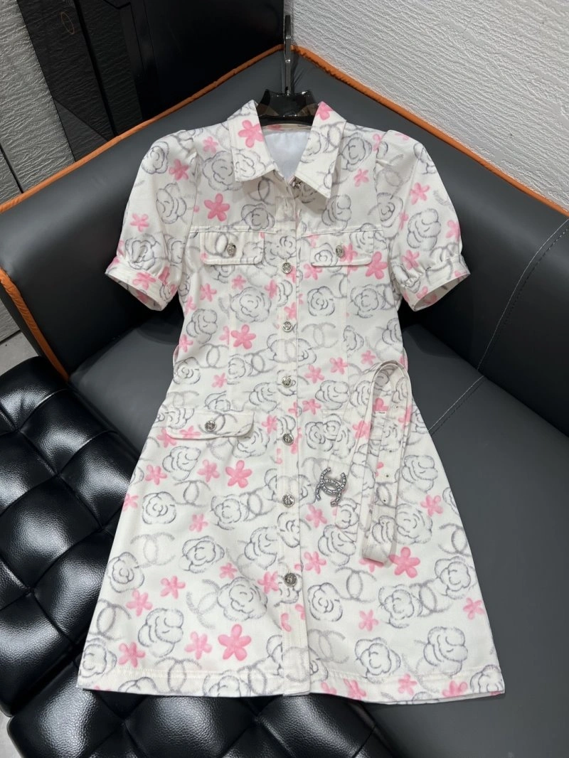 Trendsetting Chanel Dress 109348