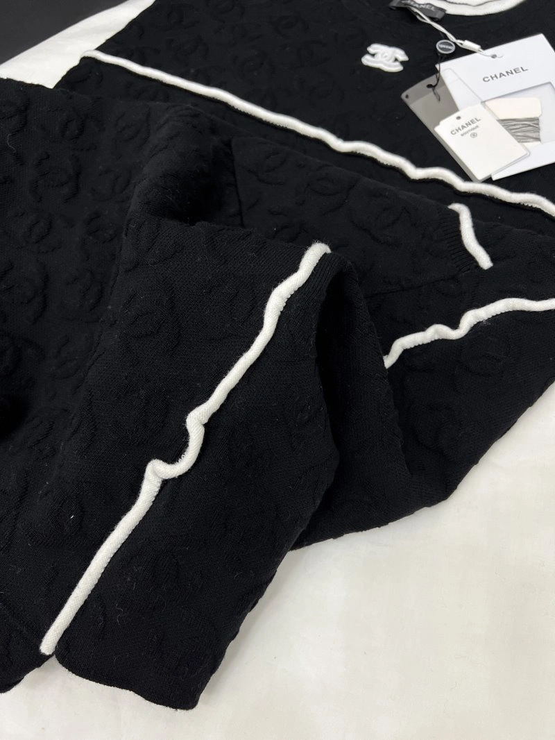 Modern Chanel Dress 109335