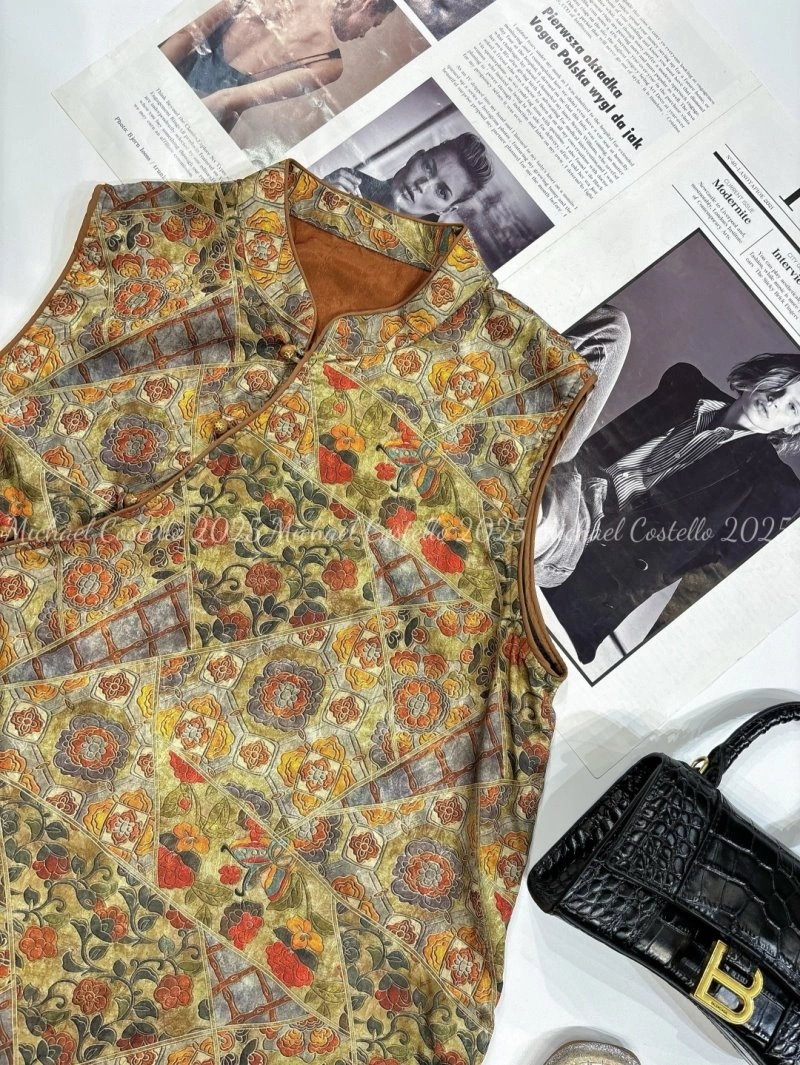 Snug Chanel Dress 109324