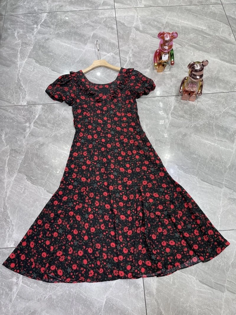 Versatile Chanel Dress 109326