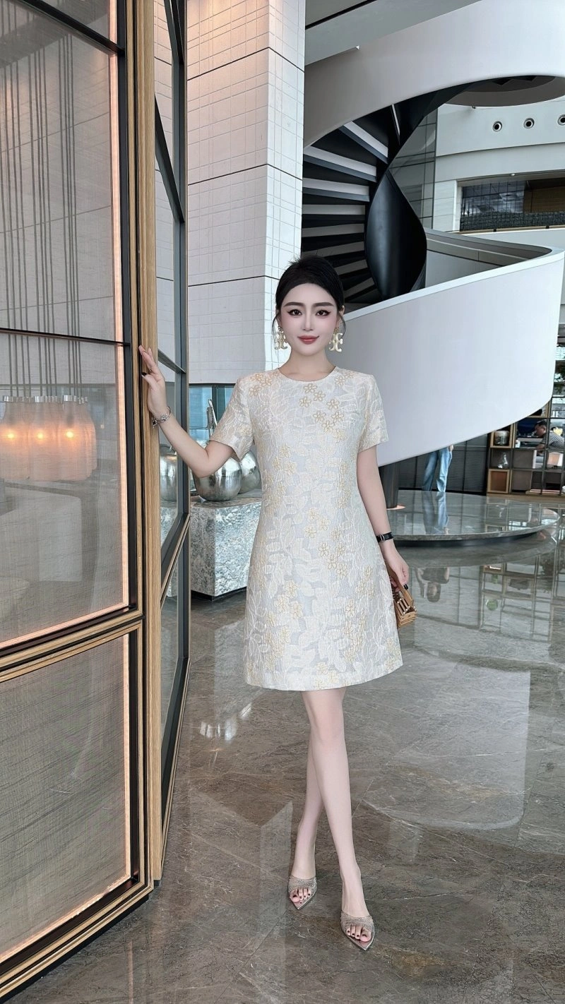 Chanel Dress Upgraded 109299