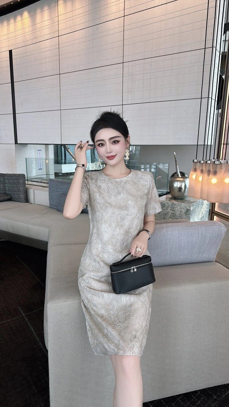 Chanel Dress Neat 109297