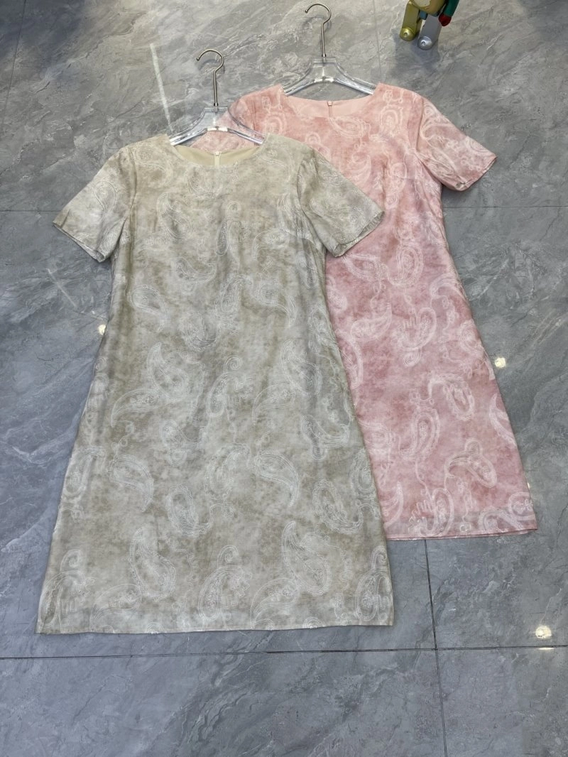 Chanel Dress Neat 109297