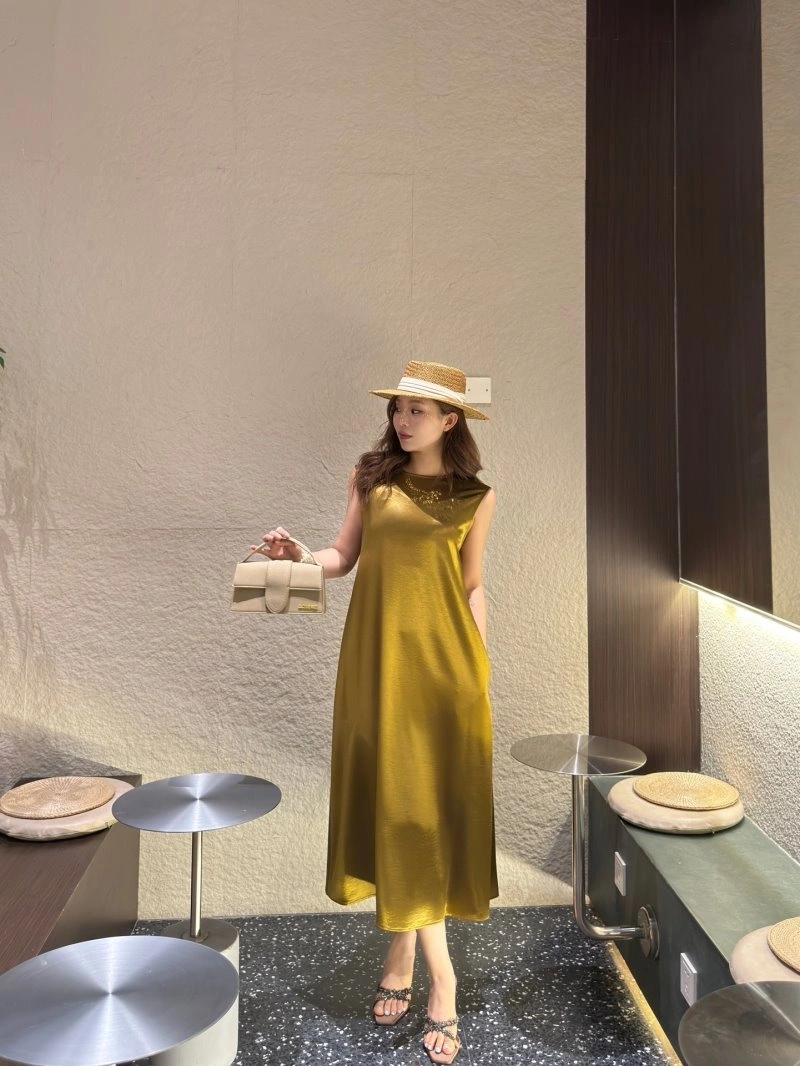 Chanel Dress Minimalist 109214