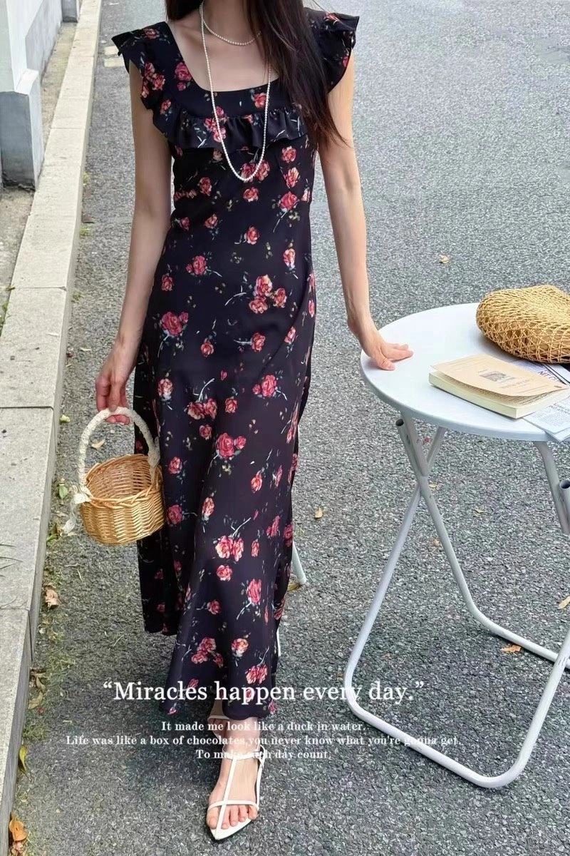 Cozy Chanel Dress 109241