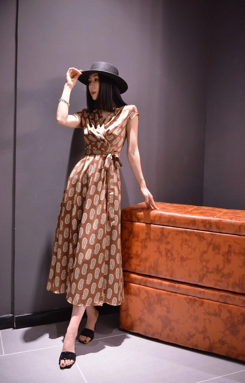 Trendsetting Chanel Dress 109237