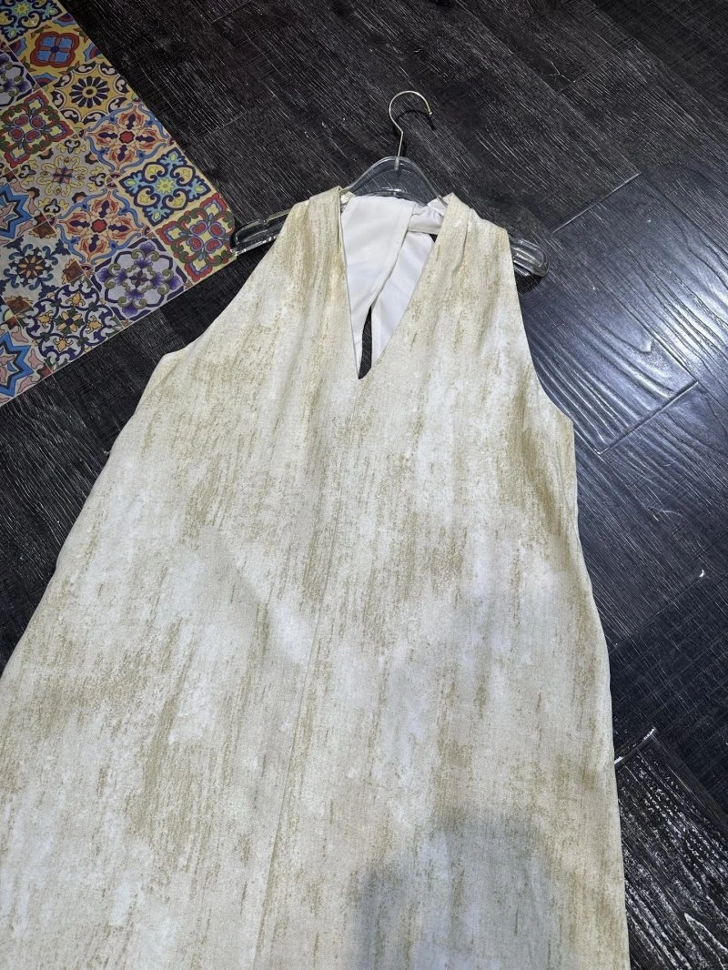 UrbanChic Chanel Dress 109177