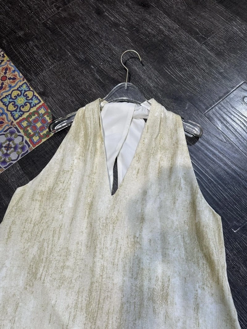 UrbanChic Chanel Dress 109177