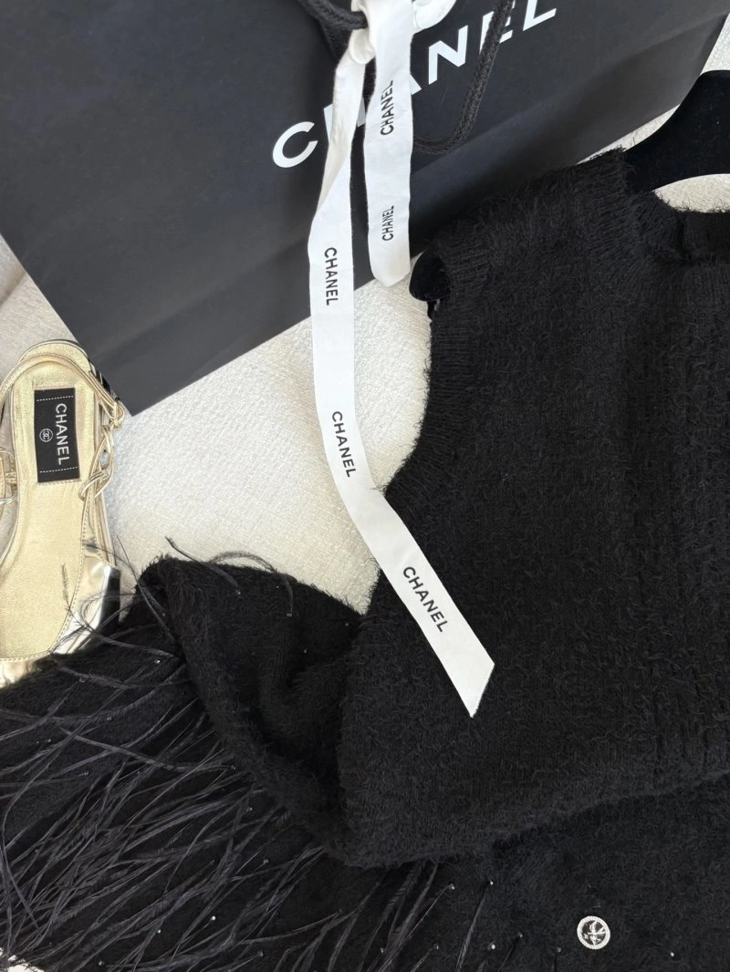 Supportive Chanel Dress 109173