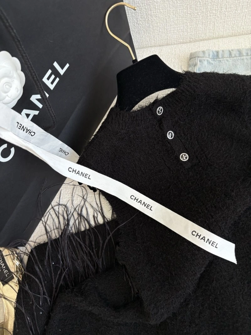 Supportive Chanel Dress 109173