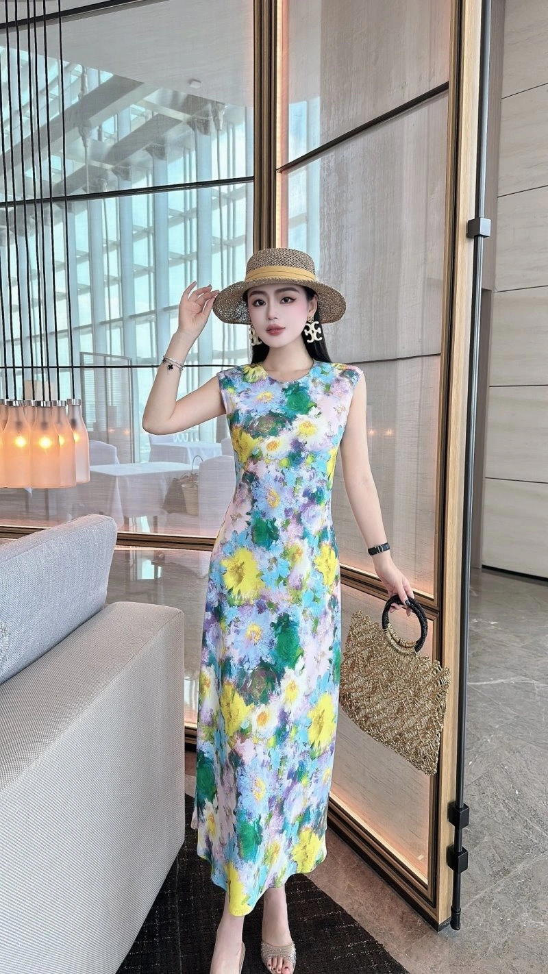Neat Chanel Dress 109152