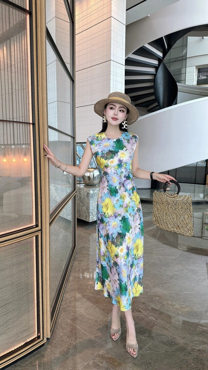 Neat Chanel Dress 109152