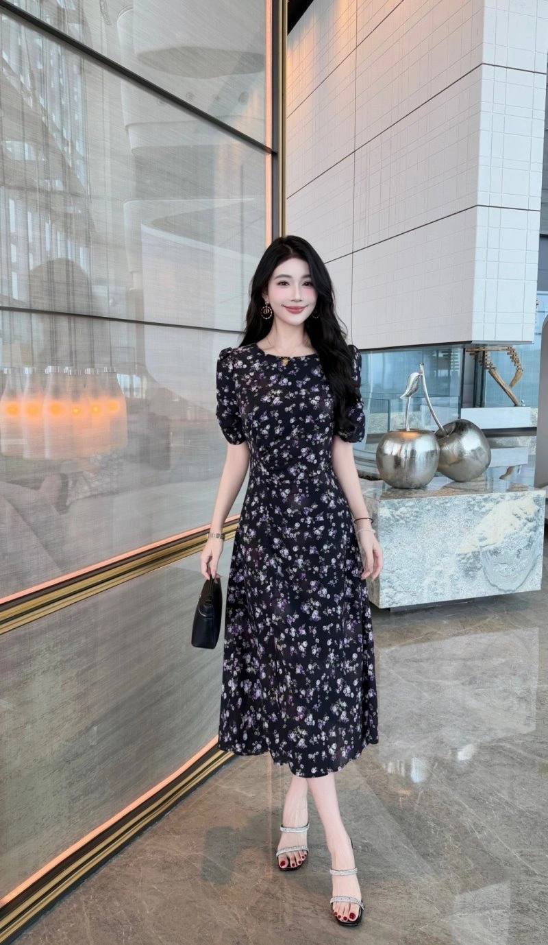 Tailored Chanel Dress 109097