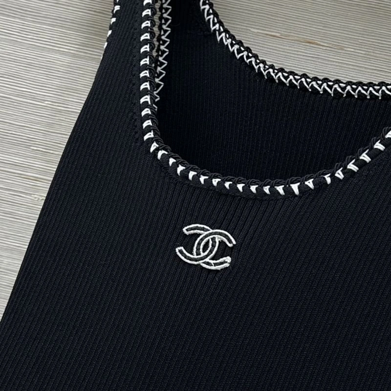 Lightweight Chanel Dress 109071
