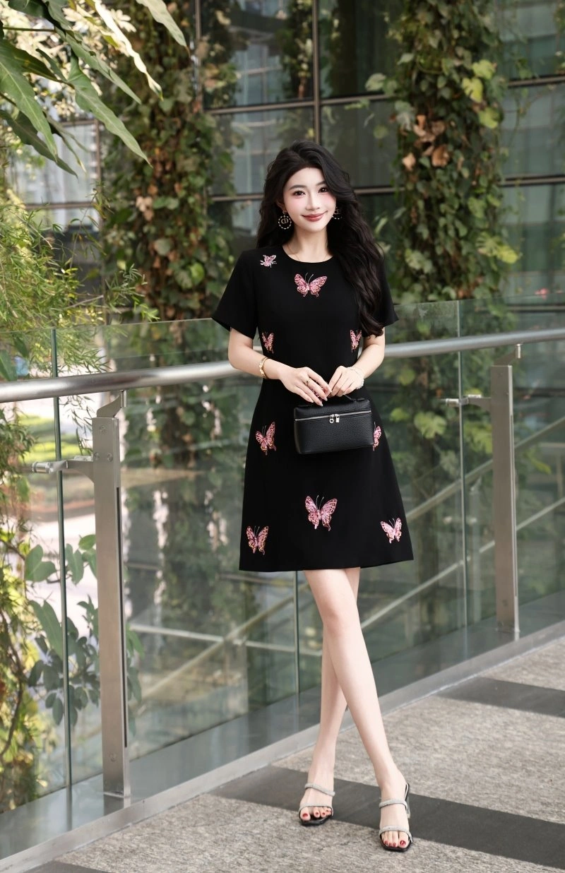 Chanel Dress MoistureWicking 111097