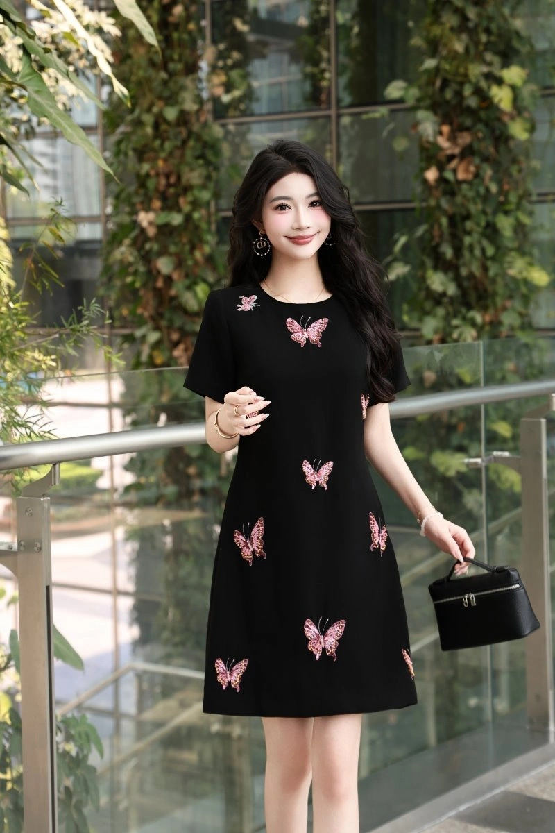 Chanel Dress MoistureWicking 111097