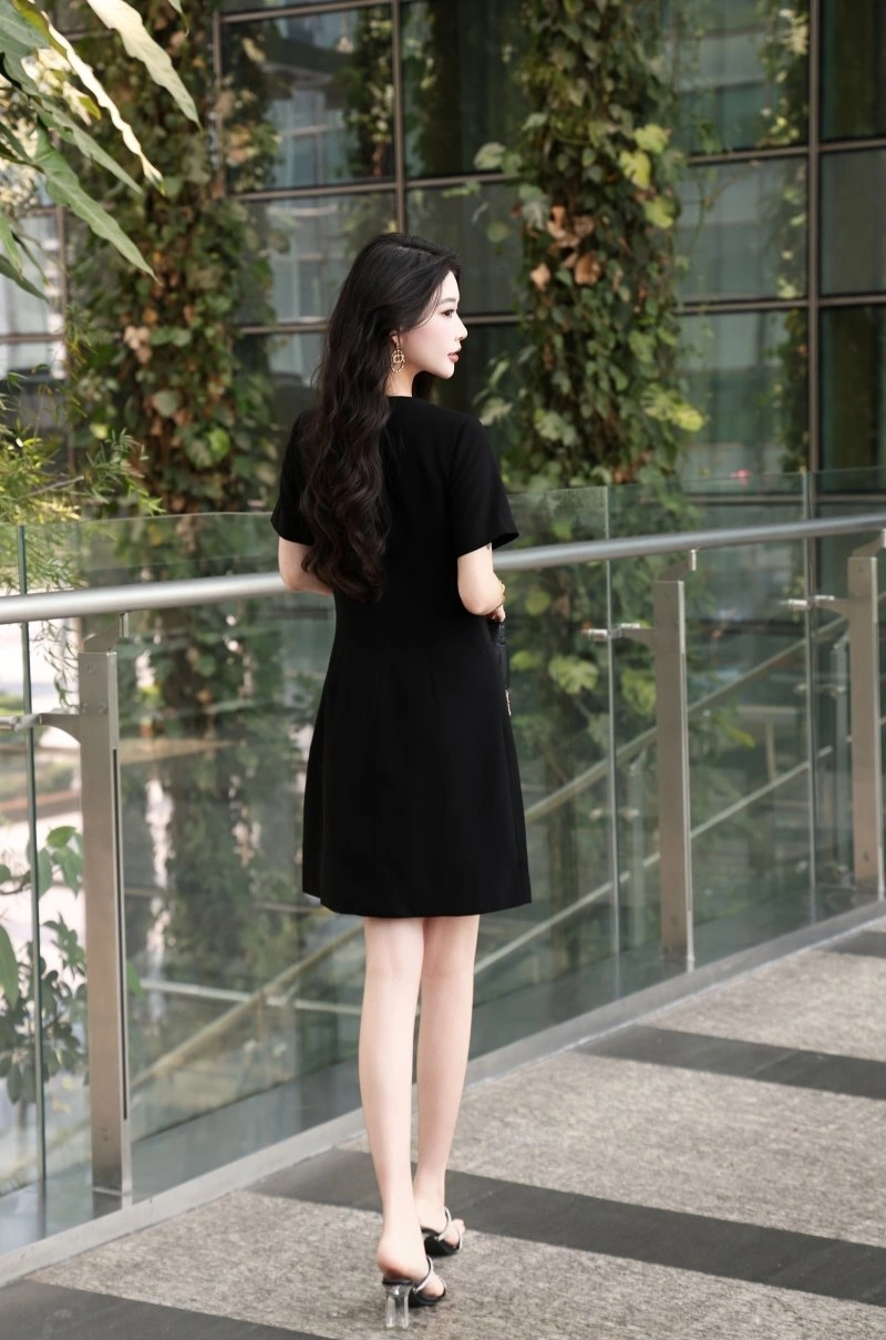 Chanel Dress MoistureWicking 111097