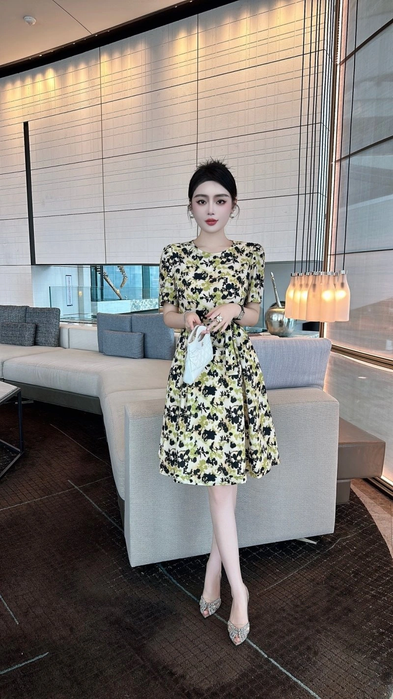 WrinkleFree Chanel Dress 111024