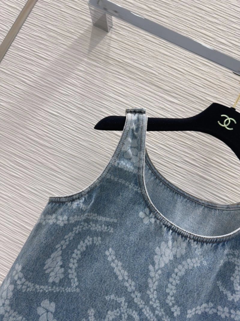 UrbanChic Chanel Dress 111019